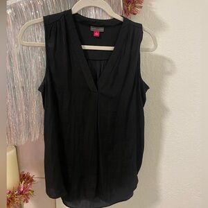 Vince Camuto Black Sleeveless V-Neck Top Size Small